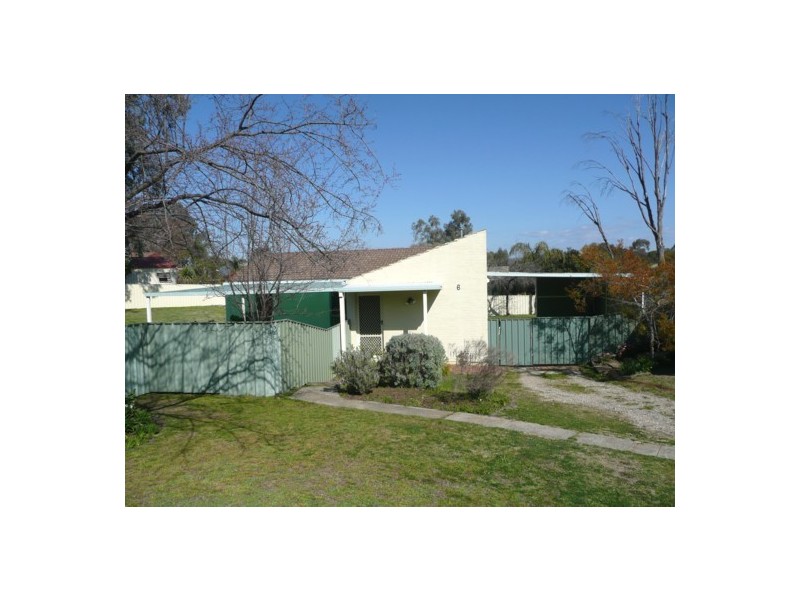 6 Alti Place, Lavington NSW 2641