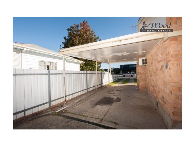 348 Urana Road, Lavington NSW 2641