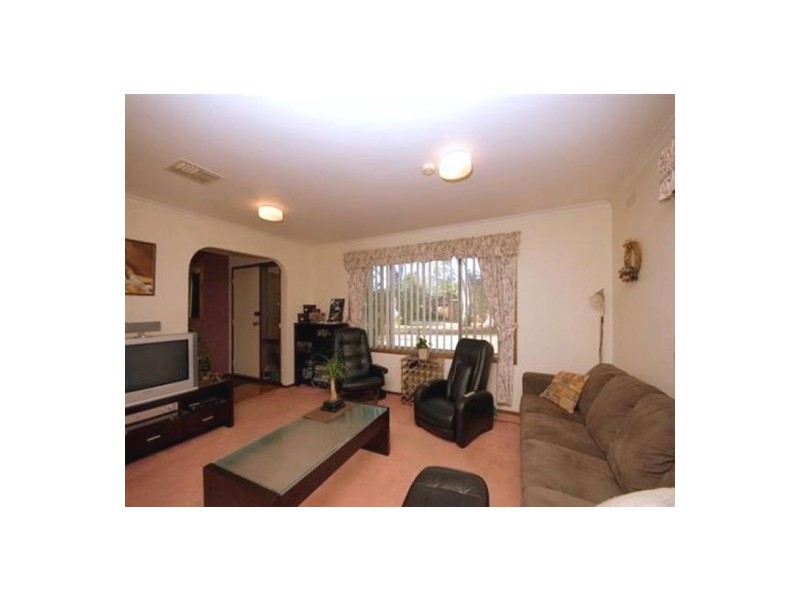 43  Hotham Circ, Thurgoona NSW 2640