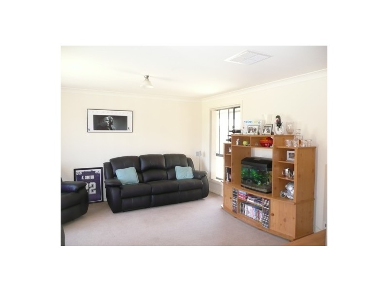 19 Darga Place, Lavington NSW 2641