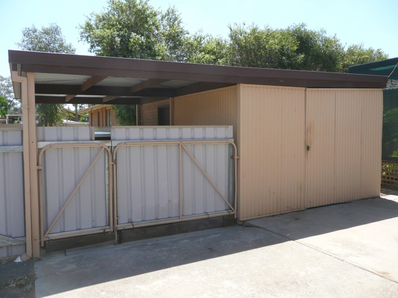 34 Goolagar Crescent, Lavington NSW 2641