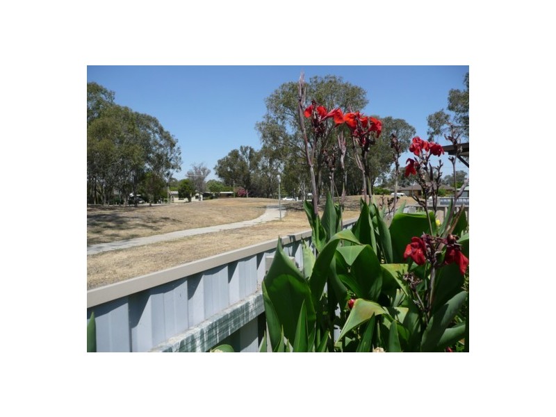 34 Goolagar Crescent, Lavington NSW 2641