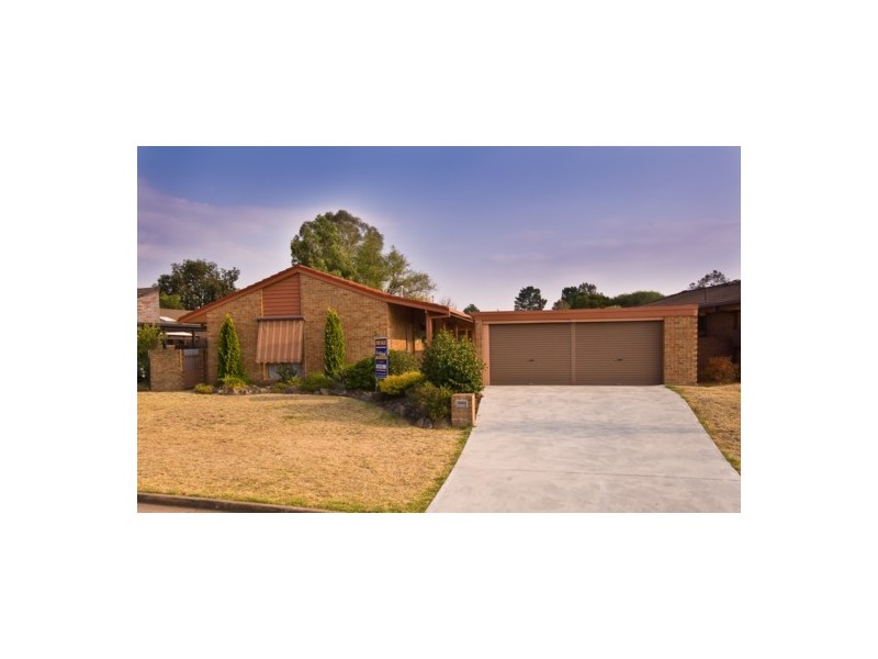 364 Shelley Ave, Lavington NSW 2641