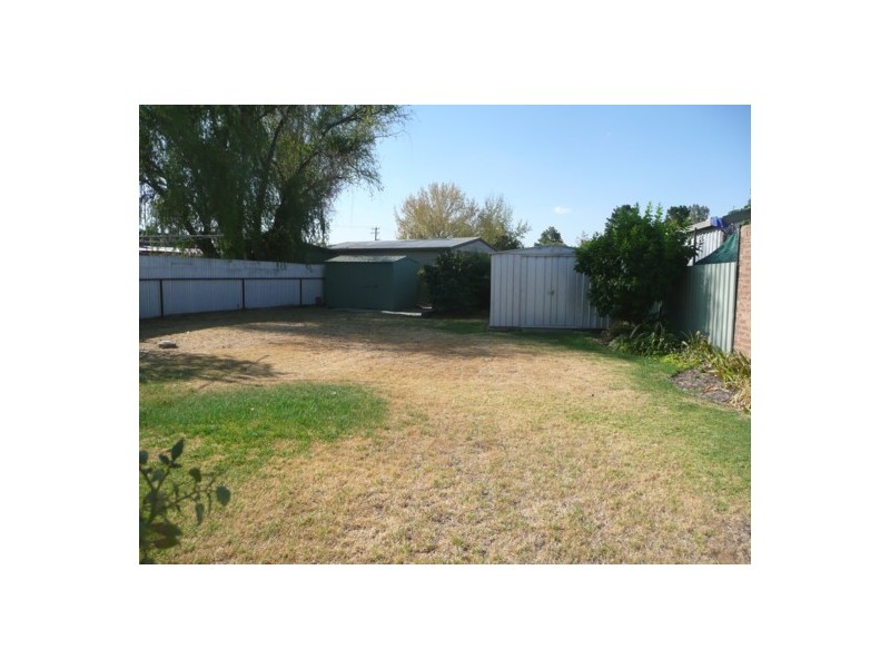 364 Shelley Ave, Lavington NSW 2641