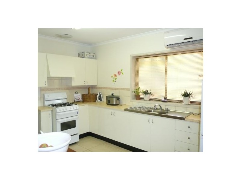 3/488 Kaitlers Road, Lavington NSW 2641