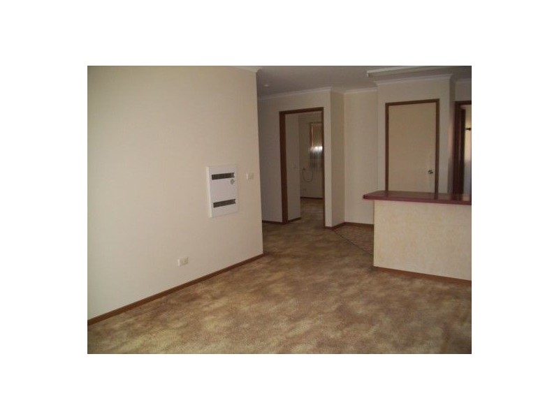 9/611 Prune Street, Lavington NSW 2641