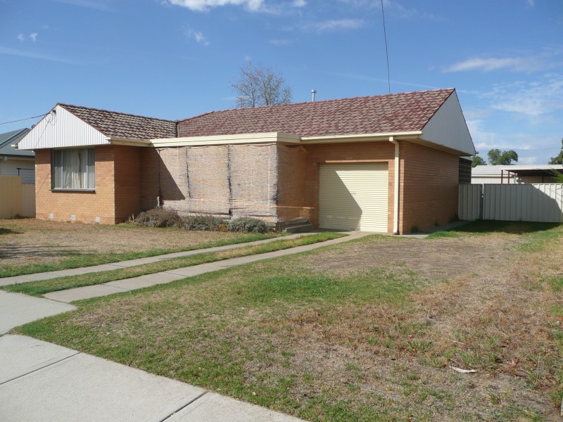 545 Sanders Street, Lavington NSW 2641