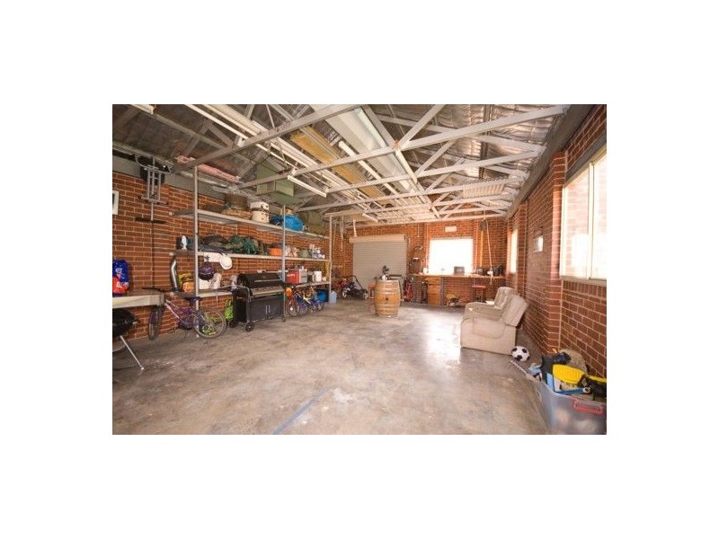 115 Newton Circ, Thurgoona NSW 2640