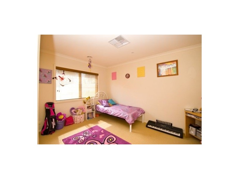 115 Newton Circ, Thurgoona NSW 2640