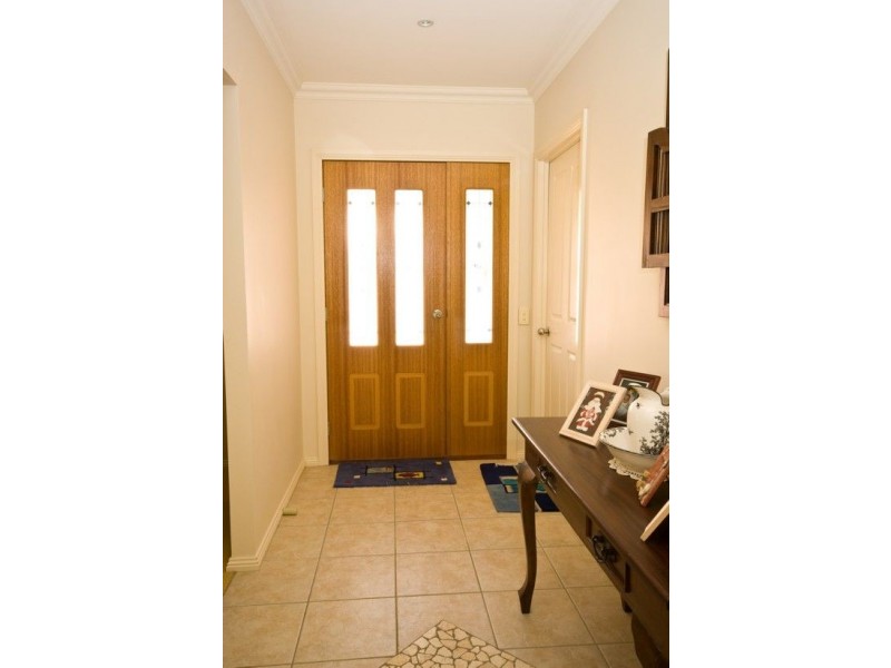 115 Newton Circ, Thurgoona NSW 2640