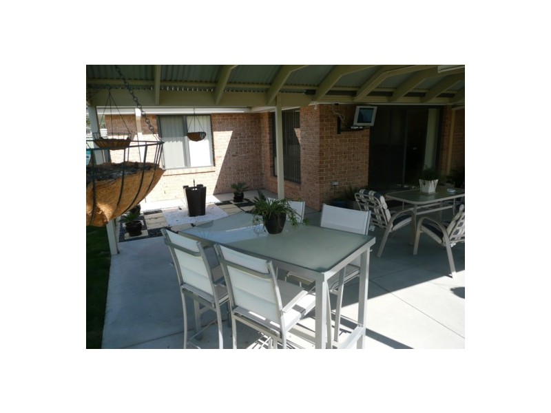 87 Adams Street, Jindera NSW 2642