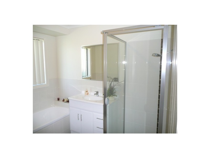 87 Adams Street, Jindera NSW 2642