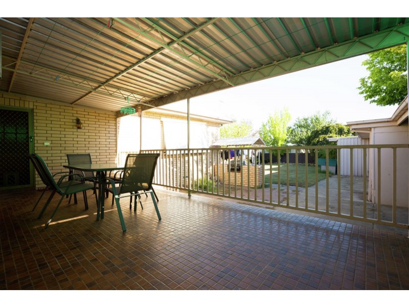 237 Kooba, North Albury NSW 2640