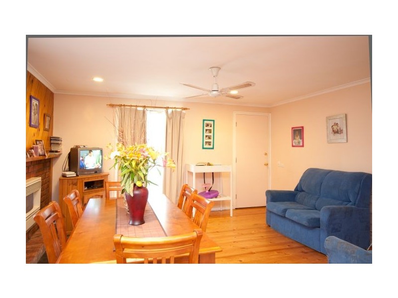 353 Kentucky Avenue, Lavington NSW 2641