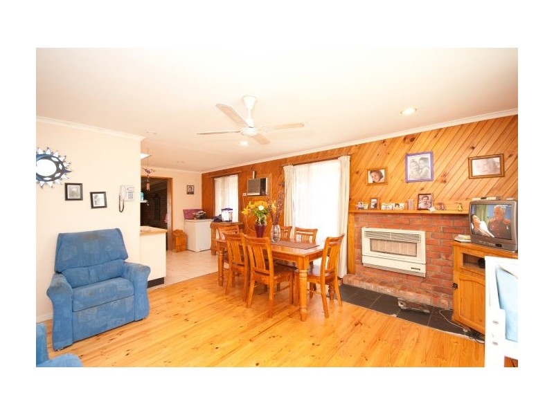 353 Kentucky Avenue, Lavington NSW 2641