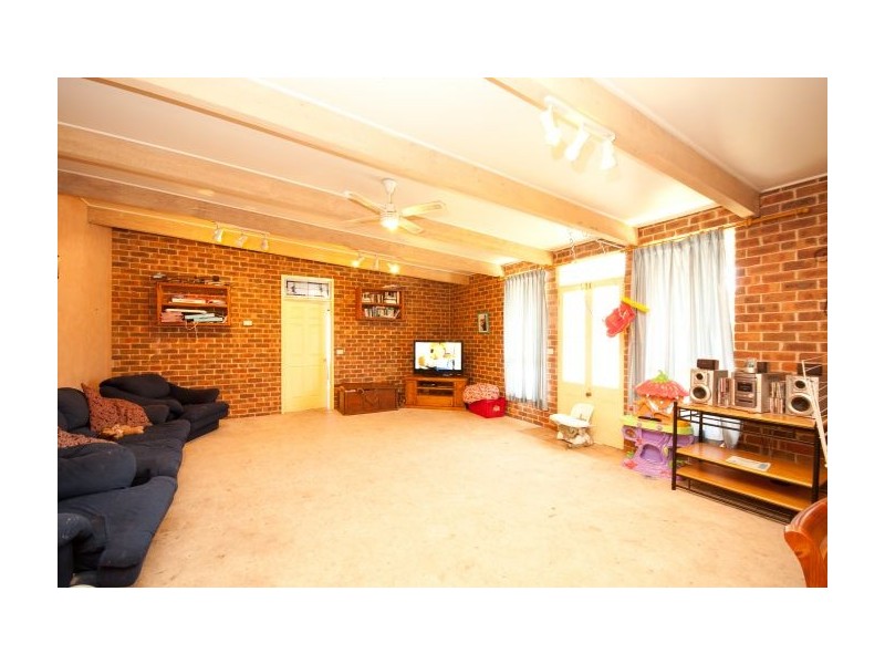 353 Kentucky Avenue, Lavington NSW 2641