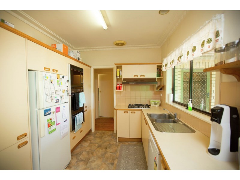 237 Kooba Street, North Albury NSW 2640