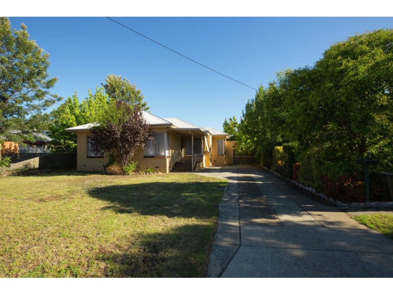 237 Kooba Street, North Albury NSW 2640