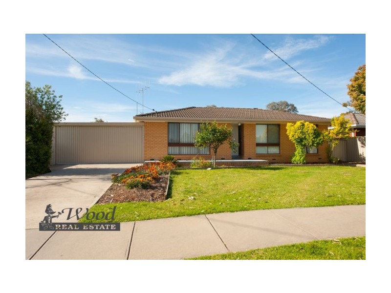 456 Kaitlers Rd, Lavington NSW 2641