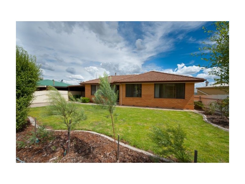 277 Kaitlers Road, Lavington NSW 2641