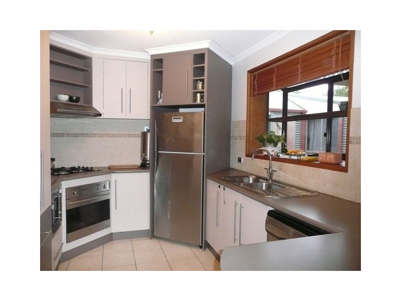 18 Hauteville Court, Thurgoona NSW 2640