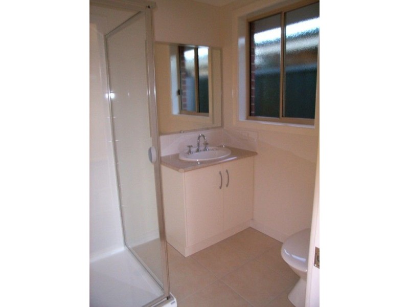 30 Briese crt, Thurgoona NSW 2640