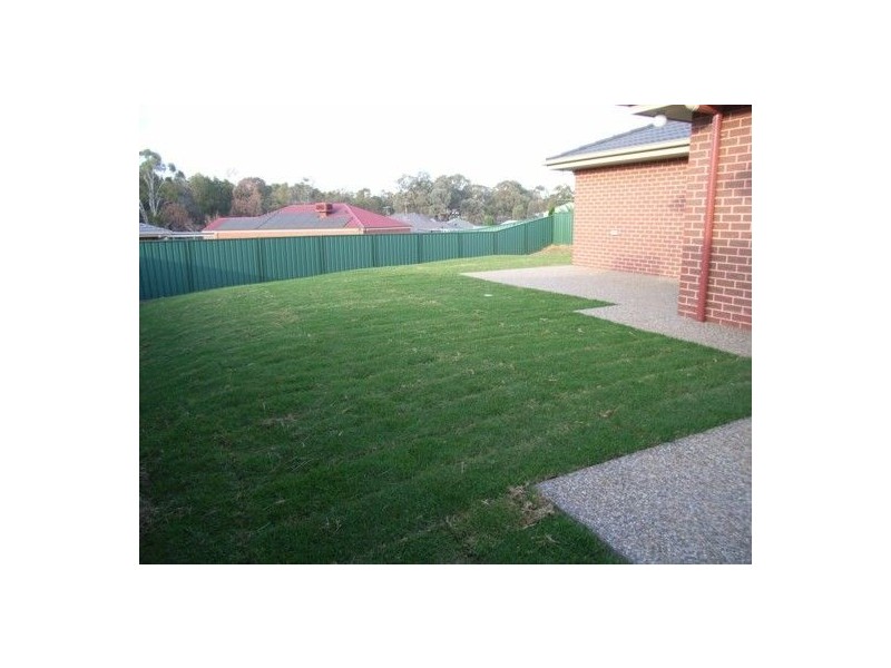 30 Briese crt, Thurgoona NSW 2640