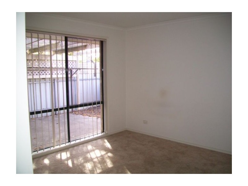 2/14 Tristan Court, Lavington NSW 2641