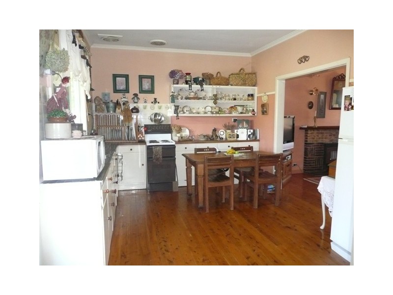 311  Kooba Street, North Albury NSW 2640