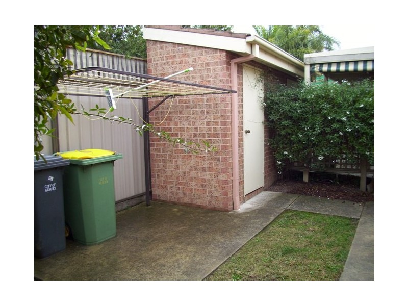 3/4 Owen Court, Lavington NSW 2641
