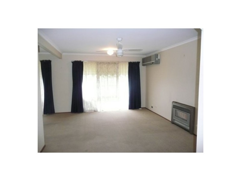 357  Sutherland Street, Lavington NSW 2641