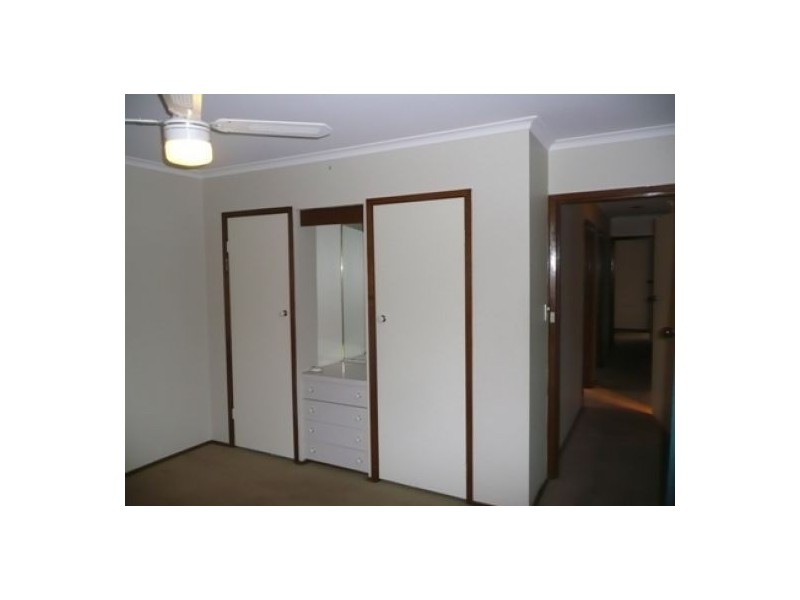 357  Sutherland Street, Lavington NSW 2641