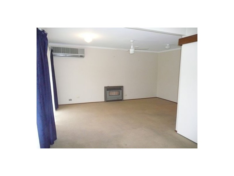 357  Sutherland Street, Lavington NSW 2641