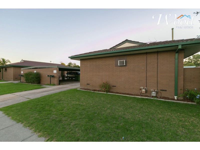 3/311 Moore Street, Lavington NSW 2641