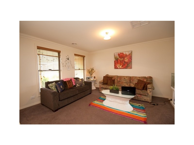 15 Darga Place, Lavington NSW 2641