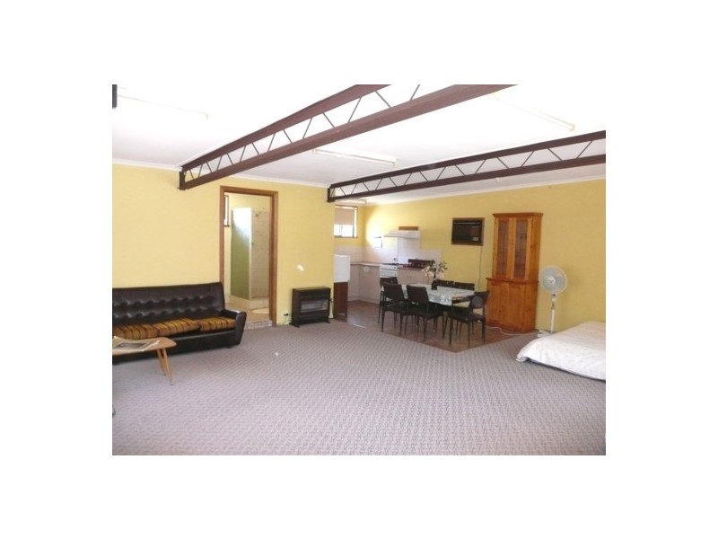 34 Goolagar Cresent, Lavington NSW 2641