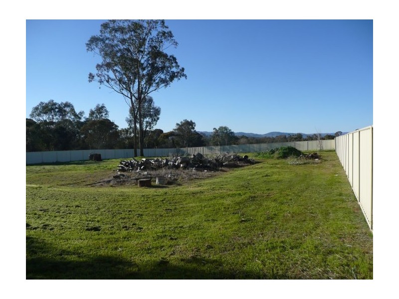 482A Rose St, Lavington NSW 2641