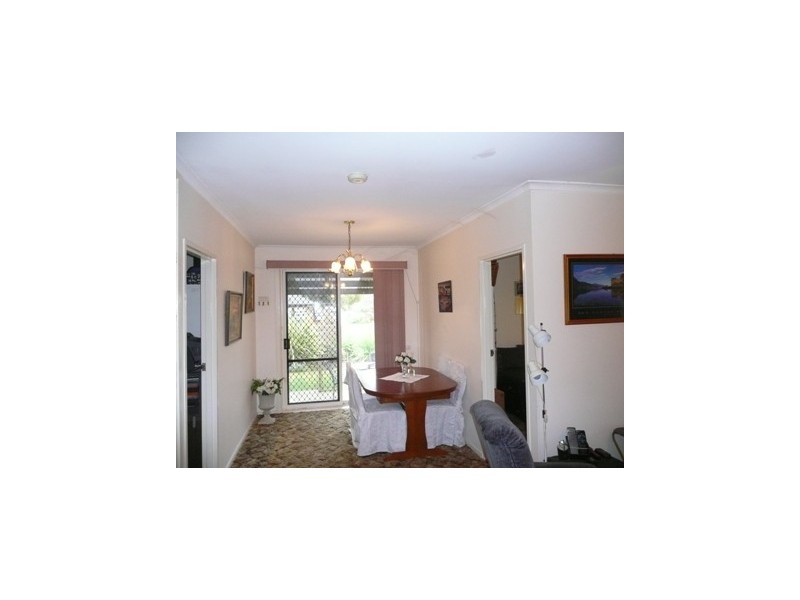 1/484 Douglas Road, Lavington NSW 2641