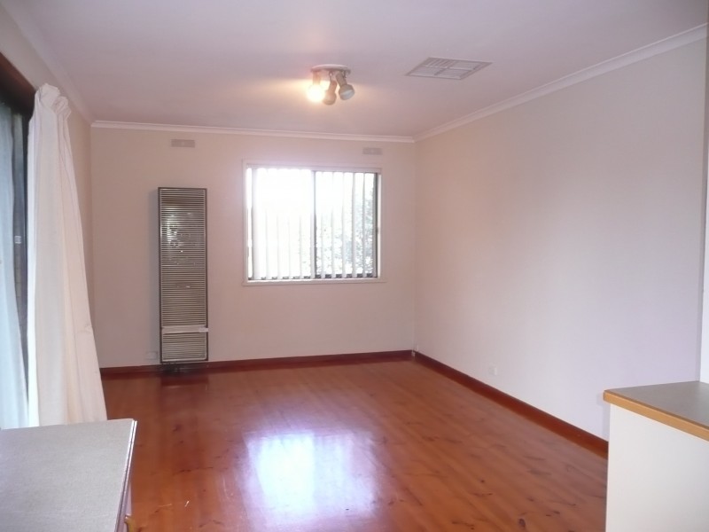 2 Hotham Circuit, Thurgoona NSW 2640