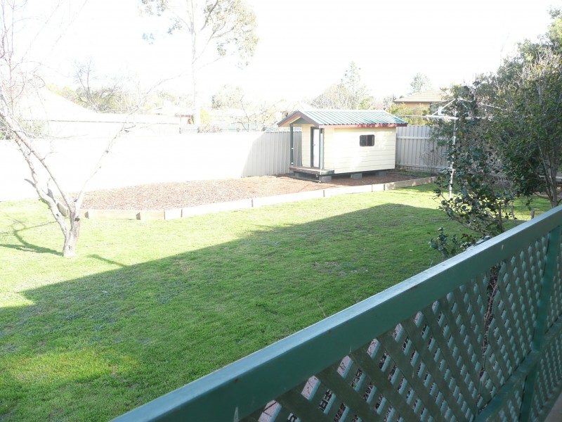 2 Hotham Circuit, Thurgoona NSW 2640