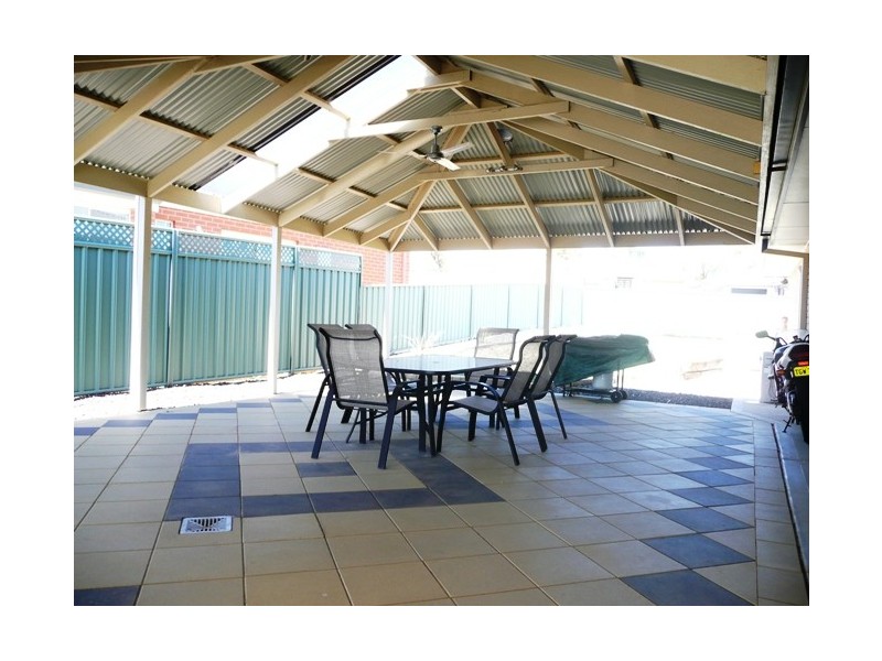 24 Telopea Street, Thurgoona NSW 2640