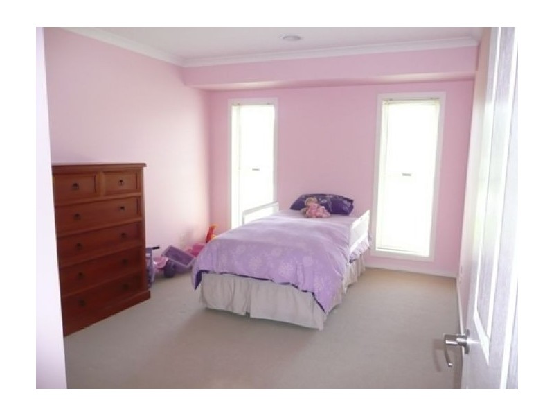 56 Robbins Dr, East Albury NSW 2640