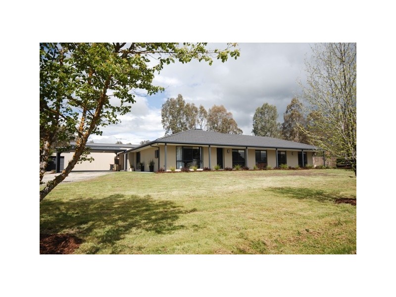 34 Finlay Road, Thurgoona NSW 2640