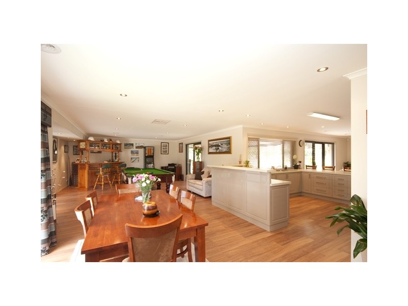 34 Finlay Road, Thurgoona NSW 2640