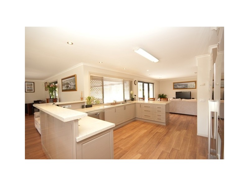 34 Finlay Road, Thurgoona NSW 2640