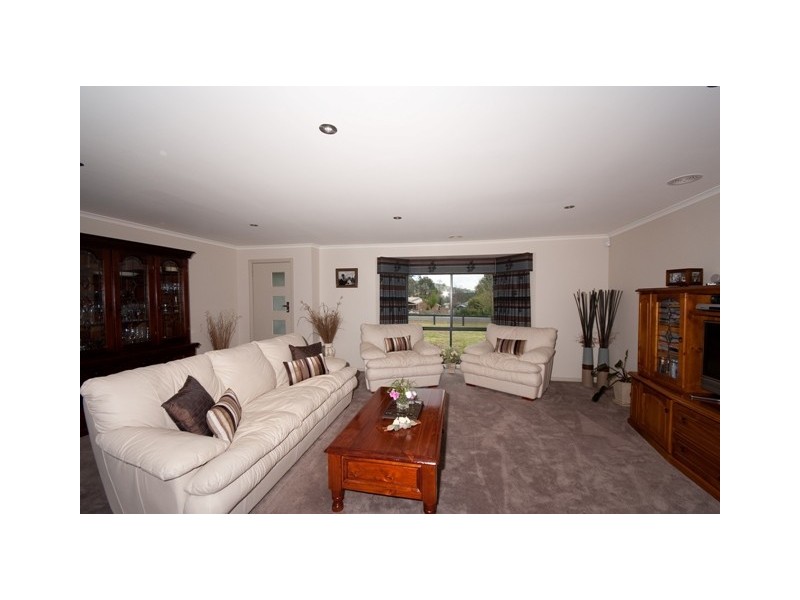 34 Finlay Road, Thurgoona NSW 2640