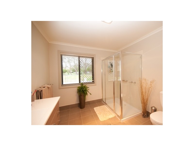 34 Finlay Road, Thurgoona NSW 2640