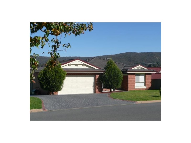 1/41 Harmer Street, Lavington NSW 2641