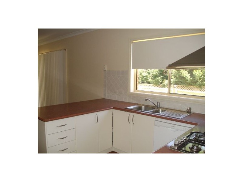 2-41 Harmer Street, Lavington NSW 2641