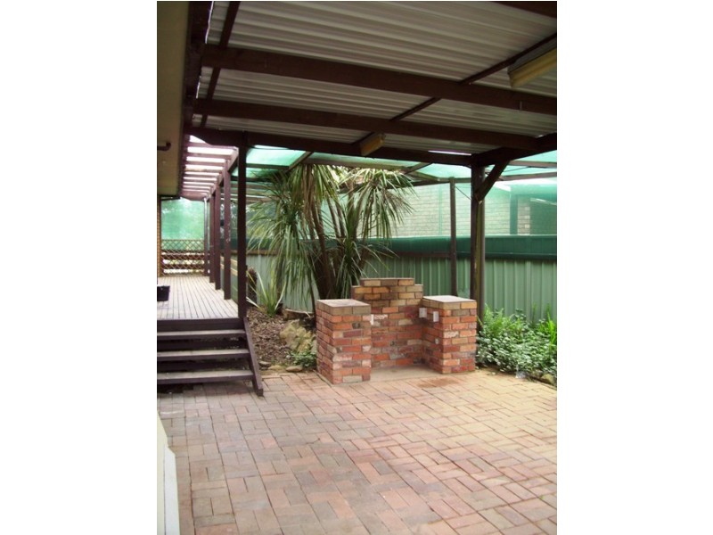 127 Hotham Circuit, Thurgoona NSW 2640